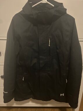 LIKE NEW Under Armour Storm 3 Waterproof Winter Jacket | Black | Medium